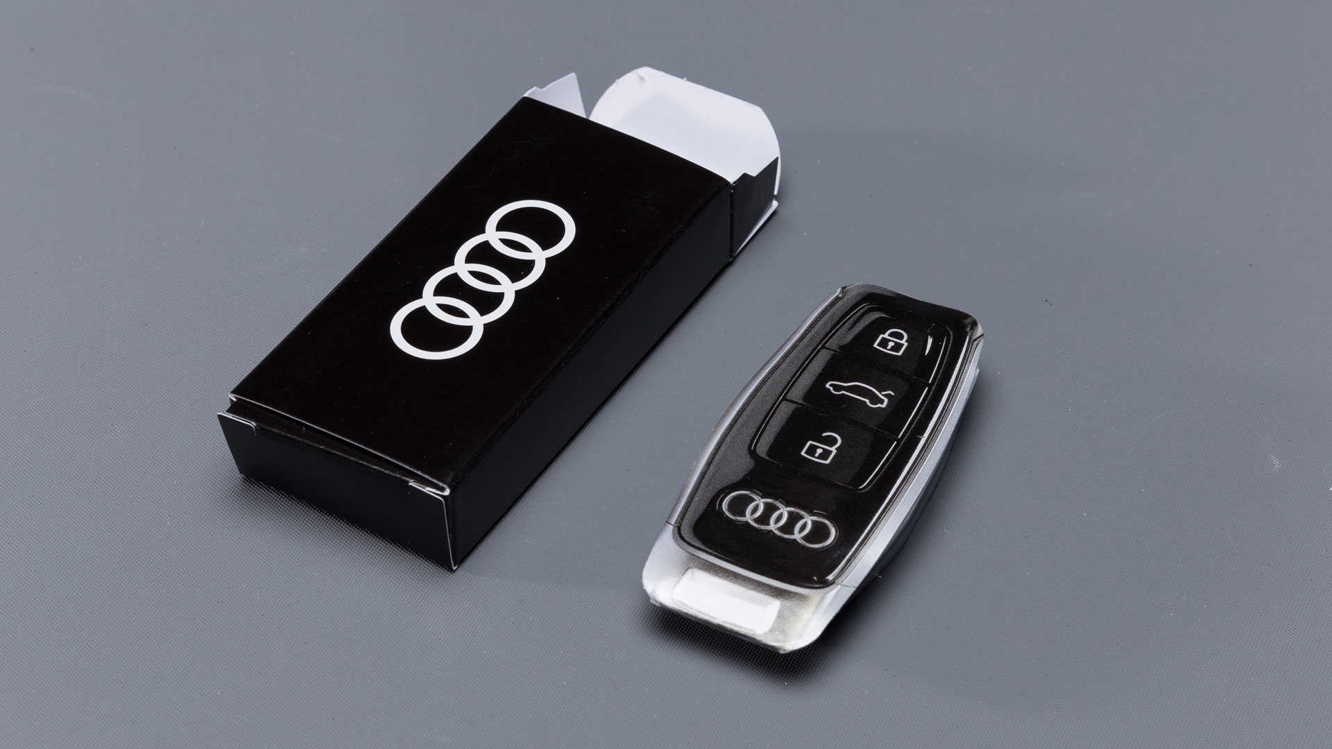 Audi A8 interactive insert key fob and packaging