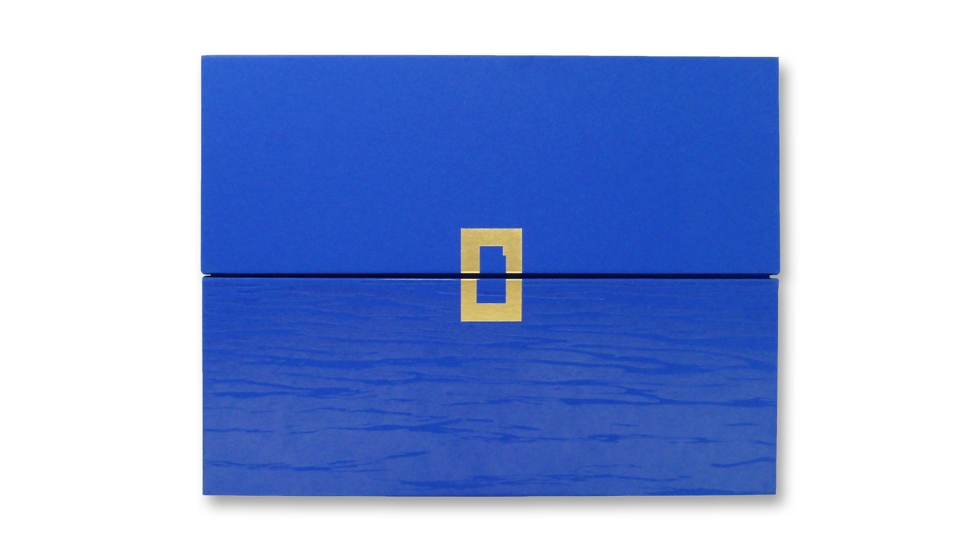 Clever Brochure: One Steuart Lane Portfolio - PaperSpecs