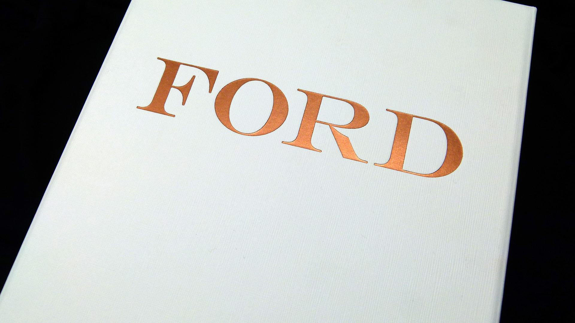 Creative Brochure: Ford Models Promo Pack - PaperSpecs